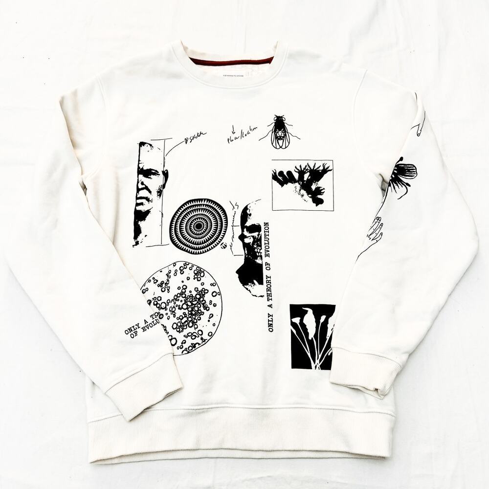 Denim & Flower White Sweatshirt Graphic Insects Sweater Size Medium